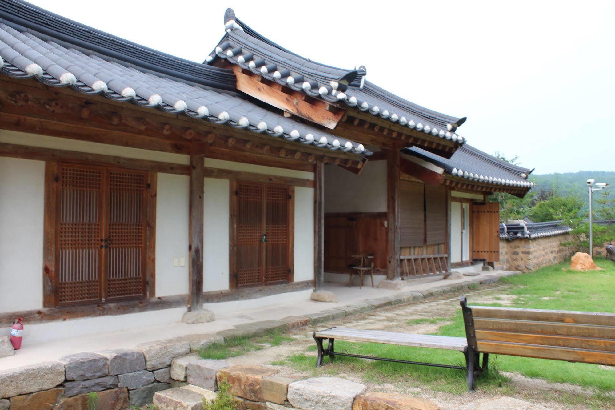 Ongye Jongtaek Andong Exterior foto